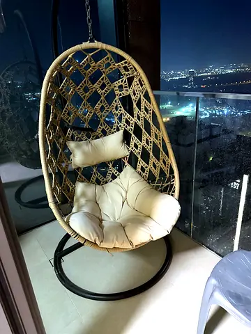 Hanging Egg Swing Chair with Stand - Like New