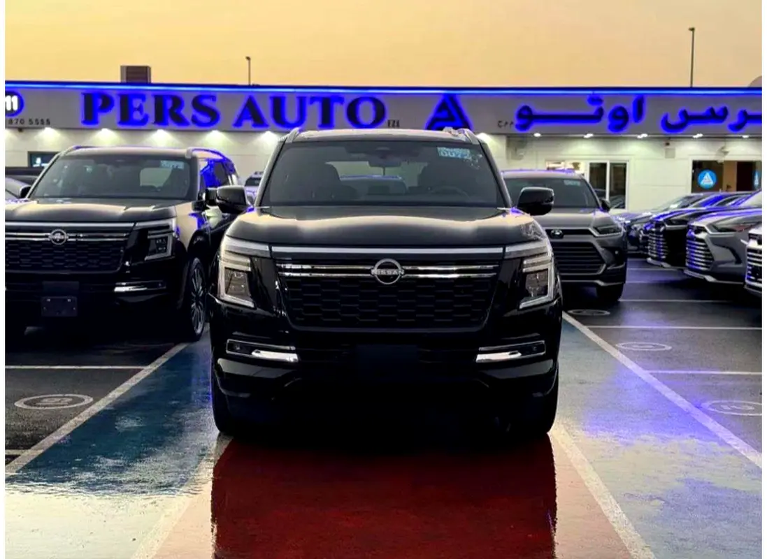Nissan Armada 2025 — photo 1 of 14