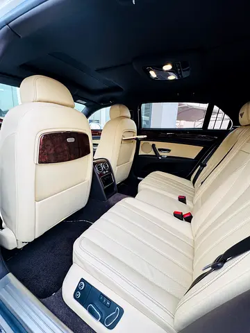 2015 Bentley FLYING SPUR 缩略图 14