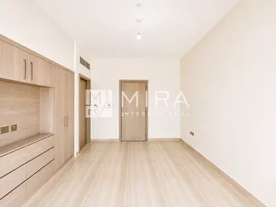 Corner Plot | Big Layout | Park View