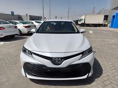 2019 Toyota CAMRY — фото 2