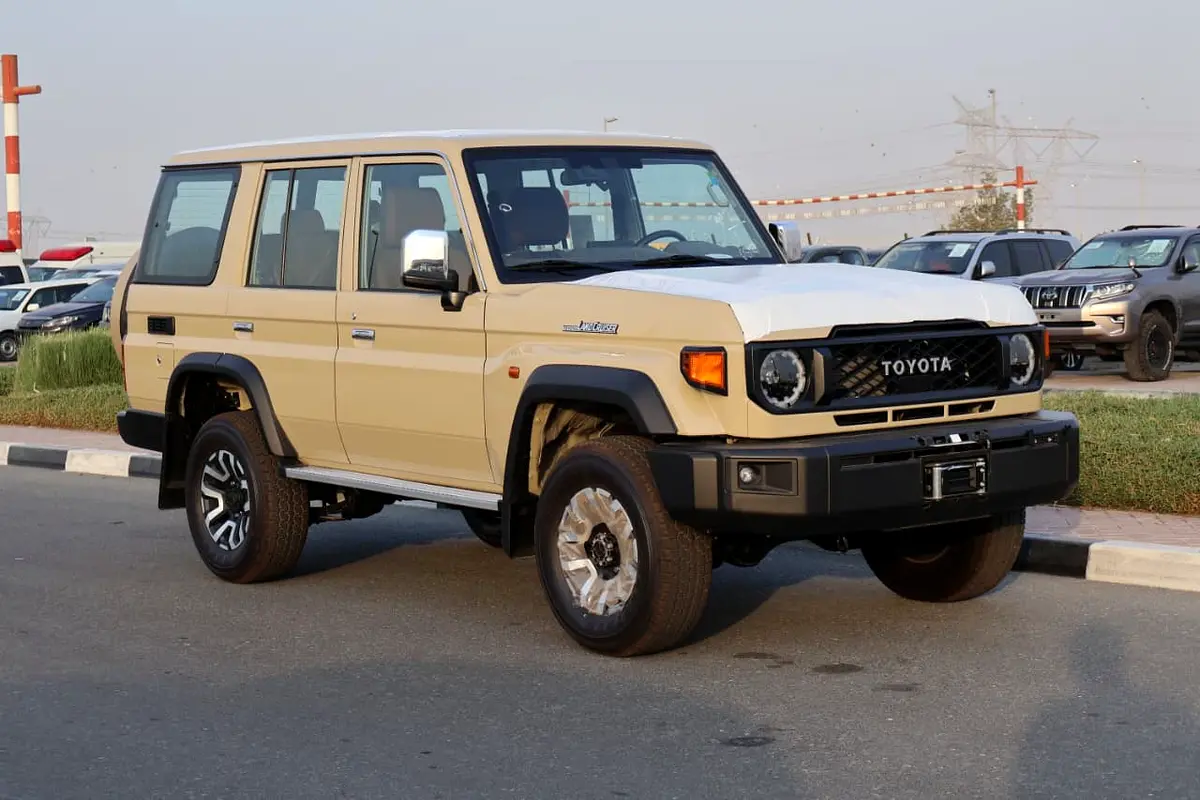 Toyota Land Cruiser 70 Series 2026 — photo 1 of 18