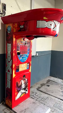 Boxing Punch Machine – Coin Operated – Excellent Condition