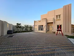 WELL MAINTAINED | 4 BEDS PLUS MAID WITH PVT GARDEN