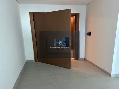 Bright 1 BR | Unfurnished | Ready To Move