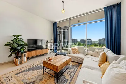 Ready to move in | Mid Floor | Spacious Apt