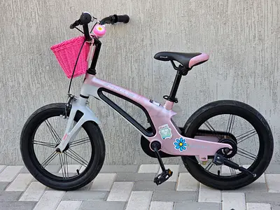 Zyklus Zyklus 16 Spark Magnesium Kids Bike Alummium lite weight Good for kids 4 to 8 years old