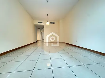 Bright - Spacious - Unfurnished - Sea View