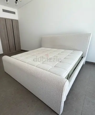 Beautiful Designer modern look Bed with Modern matress for sale. Bed is in excellent condition.