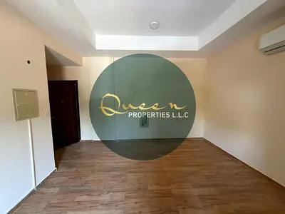 Spacious Studio with Semi-Detached Kitchen