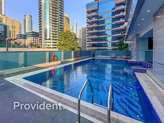 Elegant &amp; Light-Filled Apartment | Orra Marina | Dubai Marina