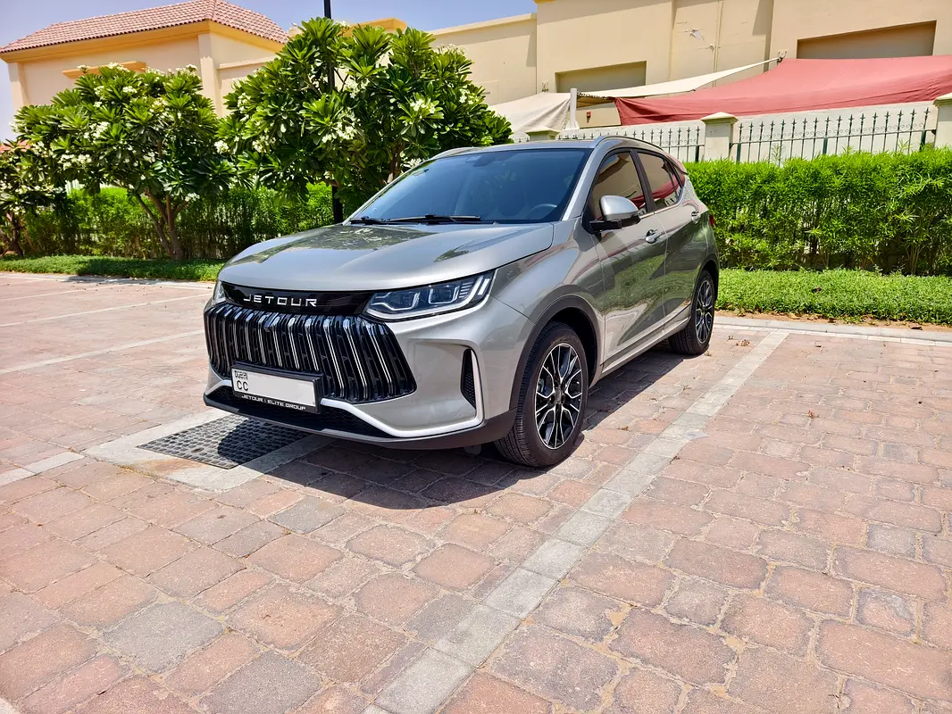 Jetour X50 2025 — photo 1 of 13