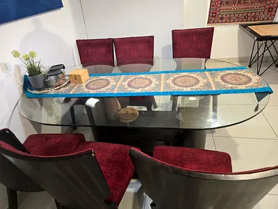 Dinning table with 6 chairs for sale