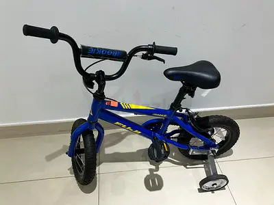 Blue Fuji Rookie 12 Kids Bike with Training Wheels