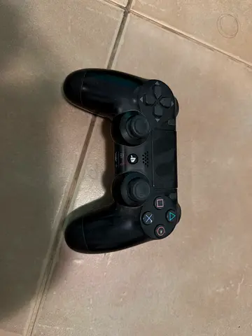 Used Sony DualShock 4 Controller (Good Working Condition)
