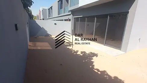 منزل تاون هاوس فاخر مكون من 3 غرف نوم وصالة للبيع | مجمع كايا، مدينة مسار تلال، الشارقة | عرض مميز | جاهز للسكن