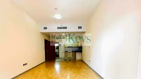 AFFORDABLE LIVING | CHILLER FREE | SPACIOUS | PRIME LOCATION