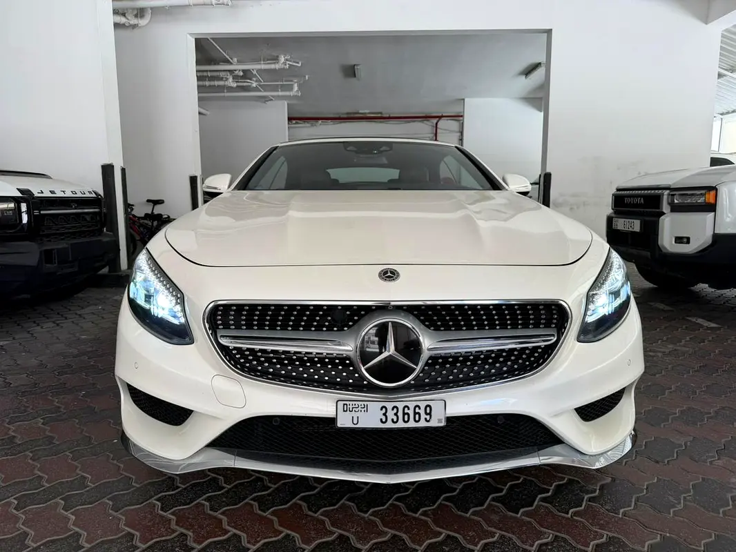 Mercedes-Benz S-Class 2017 — photo 1 of 7