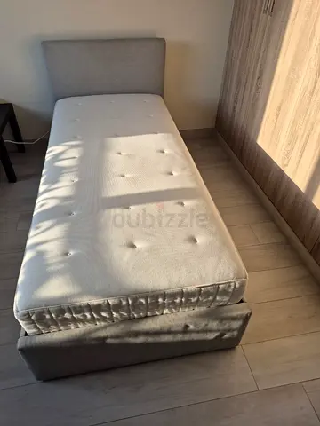 Single Bed with Mattress