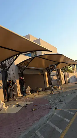 Car parking shades