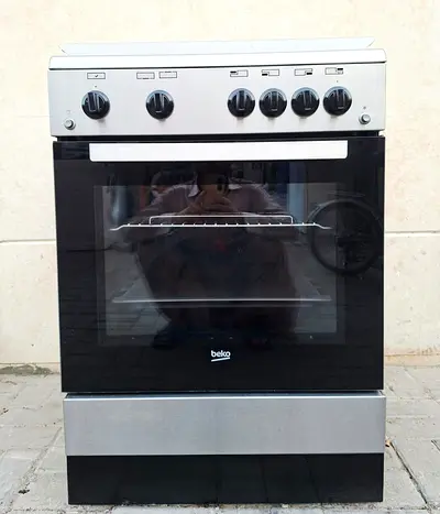 Beko Gas cooker 60x60 for sale Perfect working