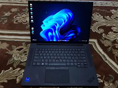 Lenovo ThinkPad P Gen 5 | i7-12700H | 16GB RAM | 512GB SSD | RTX A1000 4GB