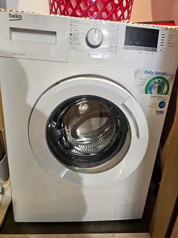 Beko 7 kilo washing machine,used 2 years Need spider to fix,want to sell it If any technicians want