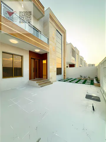 You now own your palace with European finishing with stunning views and free ownership thanks to all nationalities
