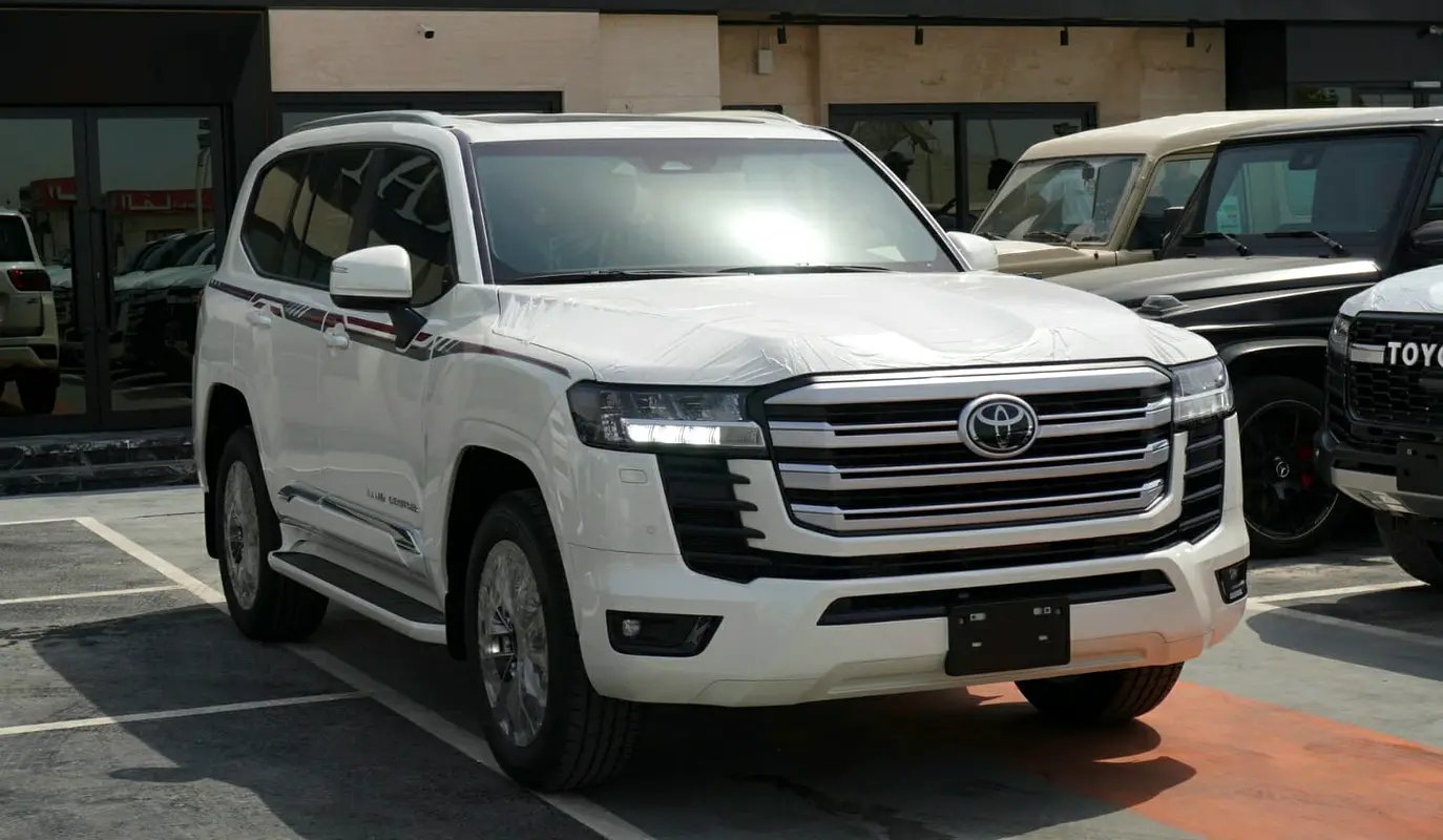 Toyota Land Cruiser 2026 — photo 1 of 19