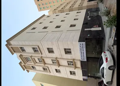 Room and lounge in Al-Qalia area 30000