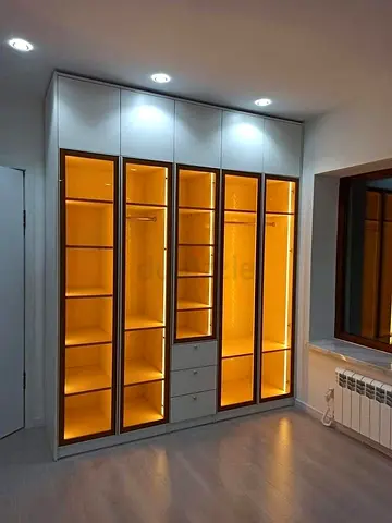 Built-in Illuminated Wardrobe with Shelves and Drawers - Modern Finish