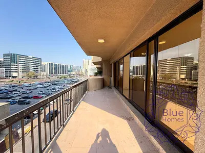 Huge Size | 3 BHK With Balcony & Store Room , 0% Comession