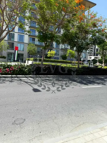 Road Facing | Negotiable | Outside Seating | Elite