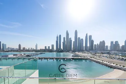 Luxury Unit at Beachfront | All BIlls Included