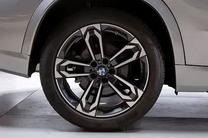 2025 BMW X1 — миниатюра 7