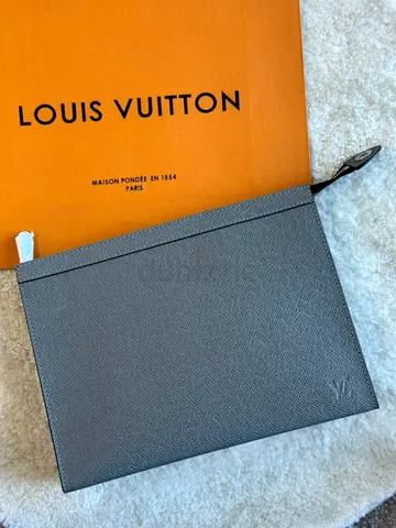 LV Clutch