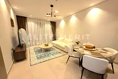 Furnished | 1Bed+ Study | Street View | Available