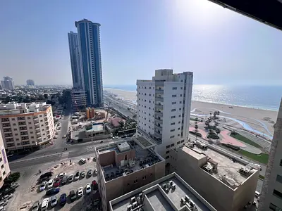 فرصة سكنية فاخرة في واحدة من أرقى المواقع على كورنيش عجمان _ اول ساكن باركن فري و شهر فري سكن عائلات _ مرونه في الدفع _ اطلاله بحريه_ غاز مركزي