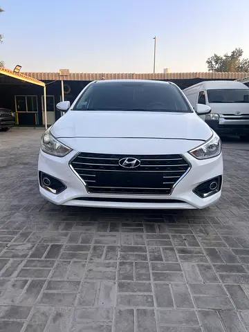 2020 Hyundai Accent GL GCC Specs - Well Maintained