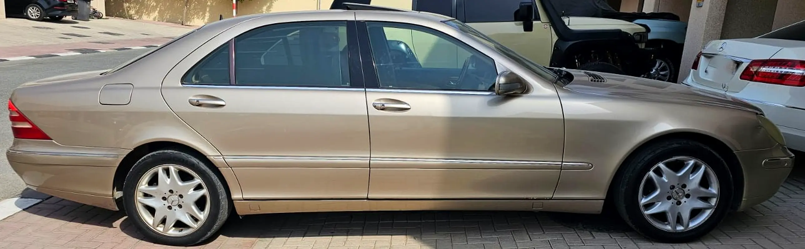 Mercedes-Benz S-Class 2002 — photo 1 of 5