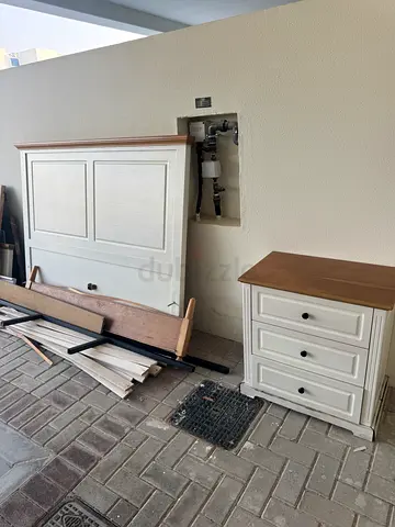 Free wooden furniture