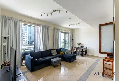 1 Bedroom + Study | Vacant | Golf Course View