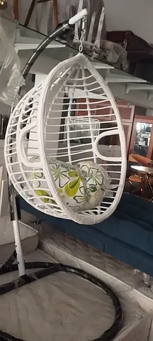 We are selling brand new swing chair