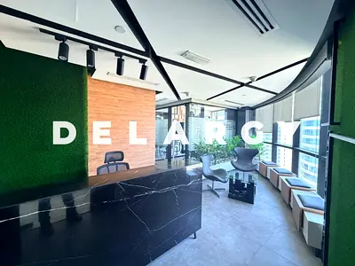 Community Expert | Fitted Office | DMCC Required