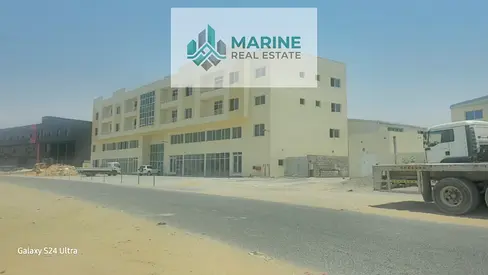 للبيع – مجمع سكني واستثماري متكامل  في إمارة أم القيوين – الصناعية الحديثة