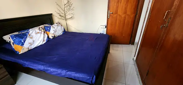 Queen bed with mattress and side table @250