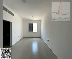 For sale in Ajman, a residential/commercial building in Al Jurf Industrial Area 2, permit for ground