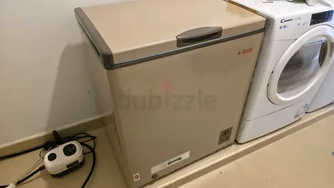 chest freezer, model CF155A-S22GW, 152L capacity