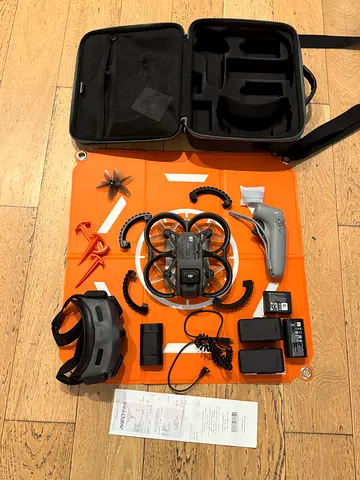DJI FPV-style Racing Drone Kit with Goggles, Controllers and Case - Complete Set