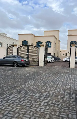 🌟 EXECUTIVE BED SPACE AVAILABLE | MBZ – ZONE 27 🌟